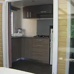 营地 Zecamping 4 Anime Pet Friendly Anime Piscine Chauffee