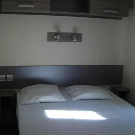 营地 Zecamping 4 Anime Pet Friendly Anime Piscine Chauffee *